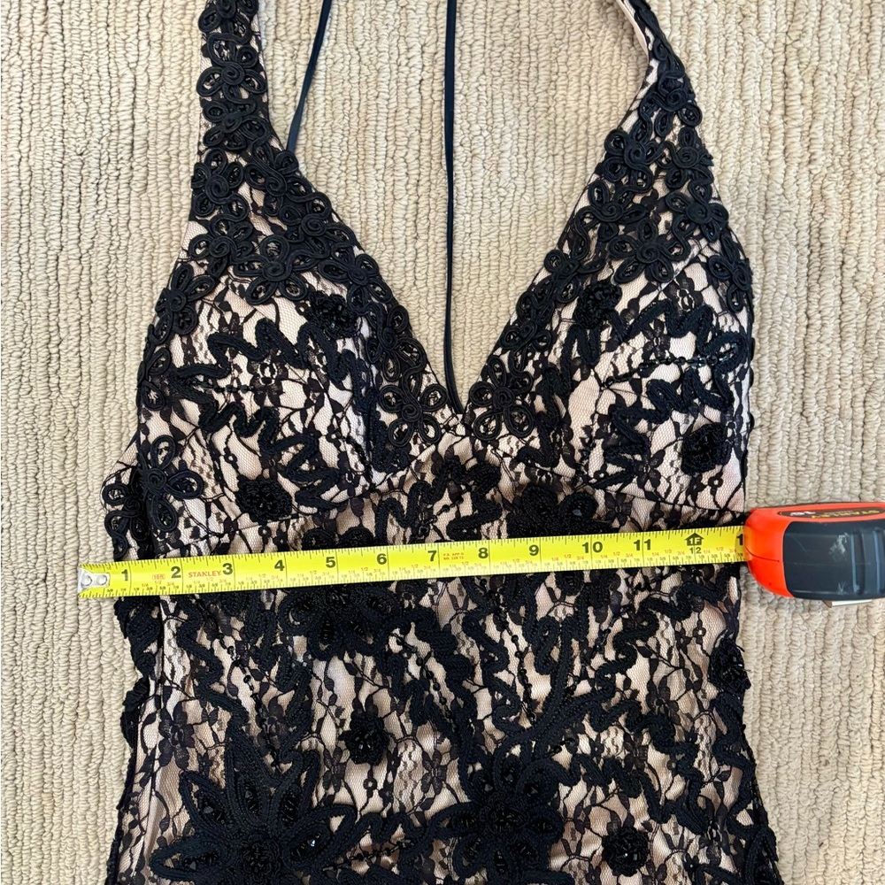 size 2 black lace maxi gown with nude underlay - Picture 13 of 17